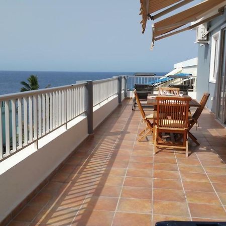 Atico Con Vistas Al Mar Apartman Puerto De Naos Kültér fotó