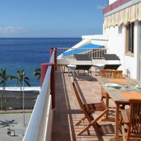 Atico Con Vistas Al Mar Apartman Puerto De Naos Kültér fotó